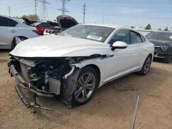 2022 Volkswagen Arteon WVWSR7AN5NE010857