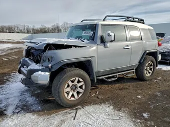 2014 Toyota FJ Cruiser JTEBU4BF2EK205641