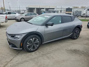 2024 Kia EV6 Light KNDC34LA5R5169396
