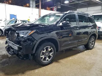 2022 Honda Passport 5FNYF8H60NB002820