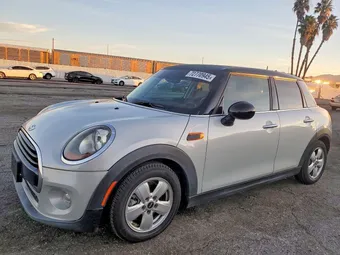 2016 Mini Cooper WMWXU1C57G2E16917