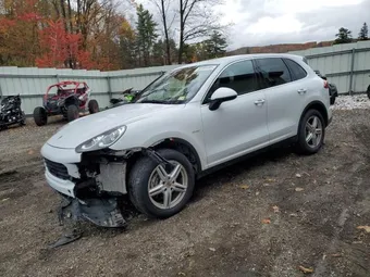 2015 Porsche Cayenne WP1AF2A21FLA30483