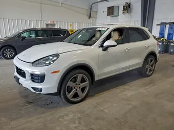 2016 Porsche Cayenne WP1AA2A2XGLA00852