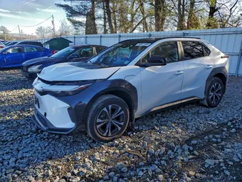 2024 Toyota bZ4X JTMABACA8RA078235