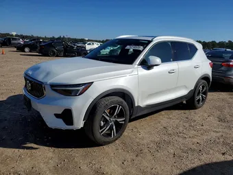 2025 Volvo XC40 YV4L12UJ5S2576650