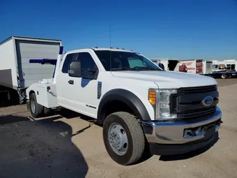 2017 Ford F550 1FD0X5HT4HEC03121