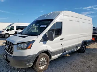 2018 Ford Transit 1FTYR3XV1JKA76148