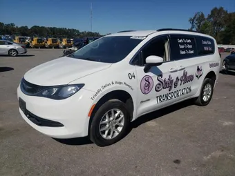 2020 Chrysler Minivan 2C4RC1DG9LR157550