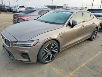 2020 Volvo S60 7JRBR0FM7LG048519
