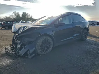 2024 Tesla Model X 7SAXCBE64RF448743
