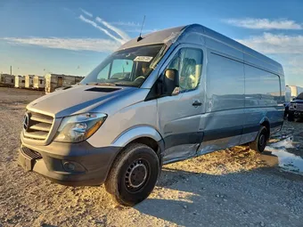 2015 Mercedes-Benz Sprinter WD3PE8DC0FP111144