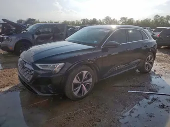 2024 Audi Q8 e-tron WA15AAGE3RB009099