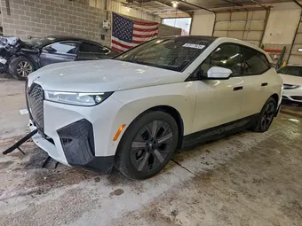 2024 BMW iX WB533CF08RCN33038