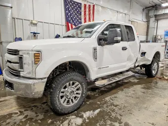 2019 Ford F-350 1FT8X3BT6KEF95529