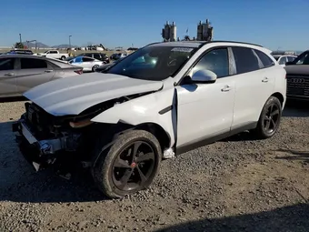 2018 Jaguar F-PACE SADCJ2FXXJA271075