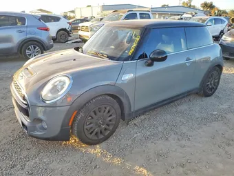 2017 Mini Cooper WMWXP7C38H2A45602