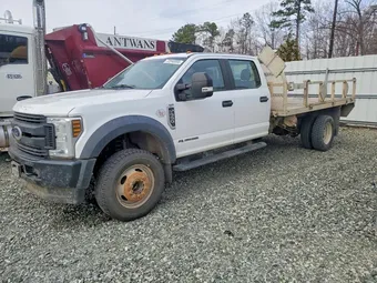 2019 Ford F550 1FD0W5HT1KEF23698
