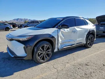 2024 Toyota BZ4X XLE JTMAAAAA8RA033169