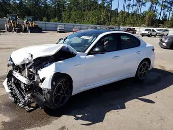 2023 Alfa Romeo Giulia ZARFANBN5P7671572