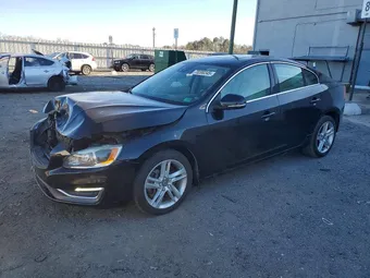 2015 Volvo S60 YV1612TM5F2361457