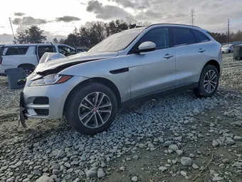 2019 Jaguar F-PACE SADCJ2FX0KA395390