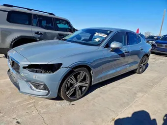 2022 Volvo S60 7JRL12FL0NG173993