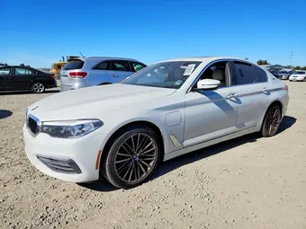 2018 BMW 5 Series WBAJA9C50JB033256