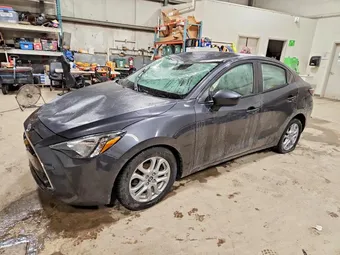 2016 Toyota Yaris 3MYDLBYVXGY114030