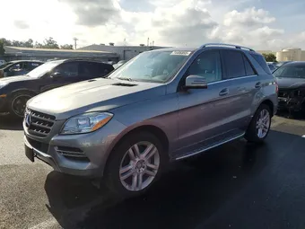 2015 Mercedes-Benz M-Class 4JGDA0EB7FA549329