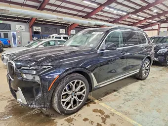 2023 BMW X7 5UX23EM00P9S06012