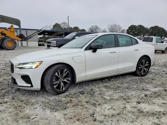 2022 Volvo S60 T8 REC 7JRBR0FZ0NG172601