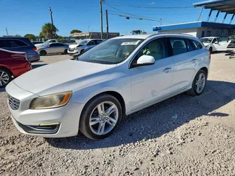 2015 Volvo V60 YV140MEB7F1190654