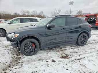 2019 Alfa Romeo Stelvio ZASPAKBN2K7C68856