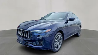 2017 Maserati Levante ZN661YUA4HX243806