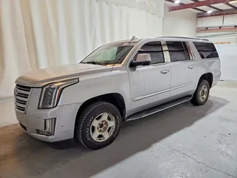 2018 Cadillac Escalade ESV 1GYS4HKJ4JR101583