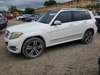 2015 Mercedes-Benz GLK-Class WDCGG5HB4FG415359