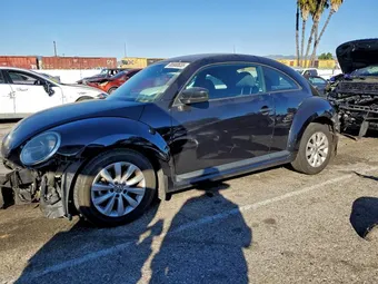 2017 Volkswagen Beetle 3VWF17AT9HM611515