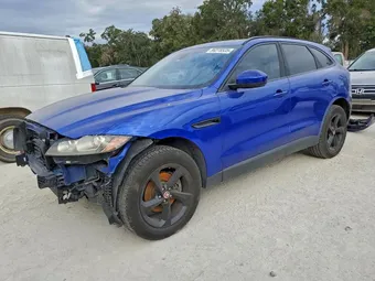 2018 Jaguar F-PACE SADCJ2FX7JA261877