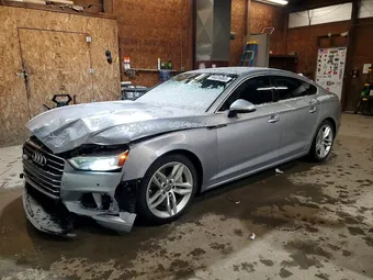 2019 Audi A5 WAUBNCF53KA095758