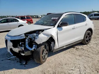 2024 Alfa Romeo Stelvio ZASPAKBN7R7D78439