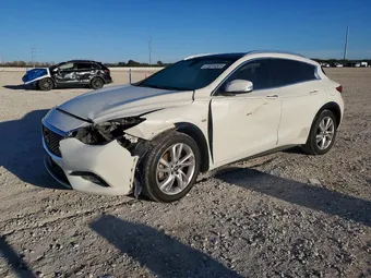 2017 Infiniti QX30 SJKCH5CP4HA015583