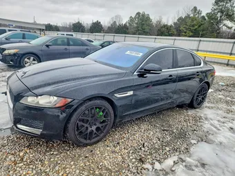 2016 Jaguar XF SAJBK4BV1GCY15479