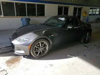 2018 Mazda MX-5 Miata JM1NDAD71J0202192