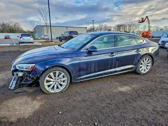 2018 Audi A5 WAUBNCF53JA114615