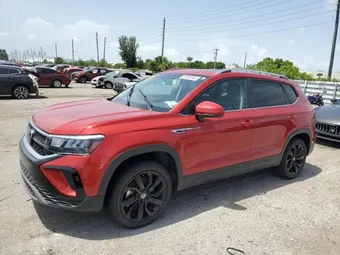 2022 Volkswagen Taos 3VVTX7B24NM063981
