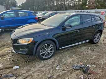 2015 Volvo V60 YV4612HK5F1001055