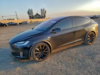 2016 Tesla Model X 5YJXCBE22GF014151