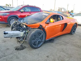 2015 McLaren 650S SBM11FAA9FW004945