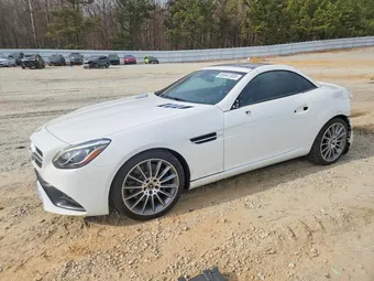 2018 Mercedes-Benz SLC-Class WDDPK3JA4JF149095