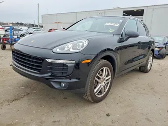 2016 Porsche Cayenne WP1AA2A24GLA09336